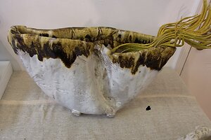 Sculpture & Artwork. white folded basket £150